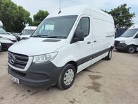 MERCEDES-BENZ SPRINTER